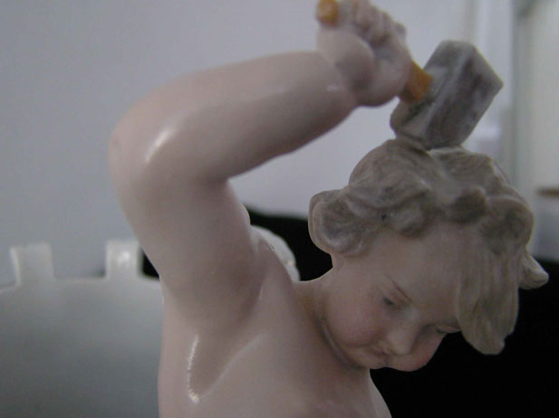 ** Porcelain, Bone China and fine Ceramics **